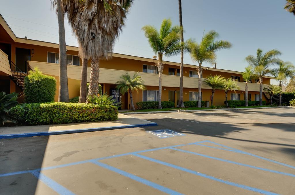 Hotel Palmeras Chula Vista Exterior photo