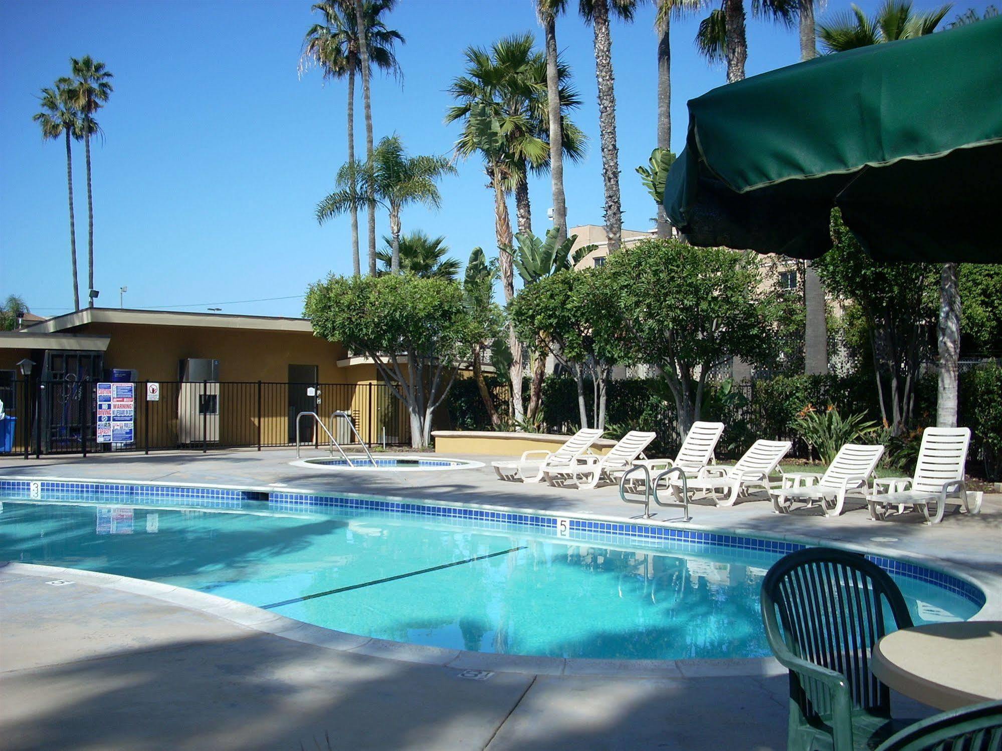 Hotel Palmeras Chula Vista Exterior photo